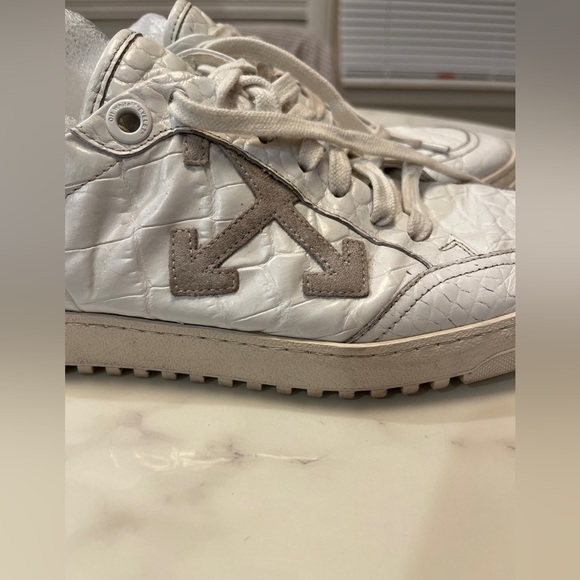 Off White Mens Croc Leather Sneakers - Picture 4 of 10